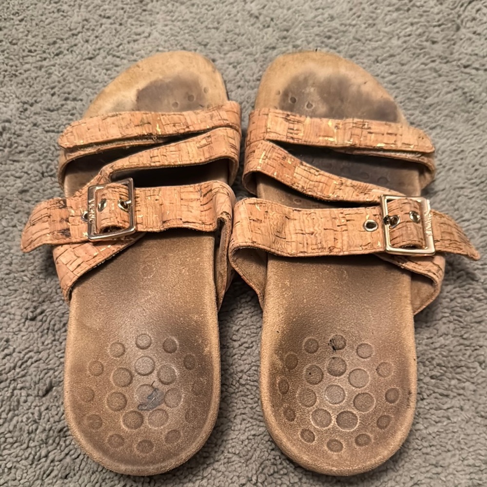 Vionic Brown Sandals with Adjustable Straps and Contoured Footbed